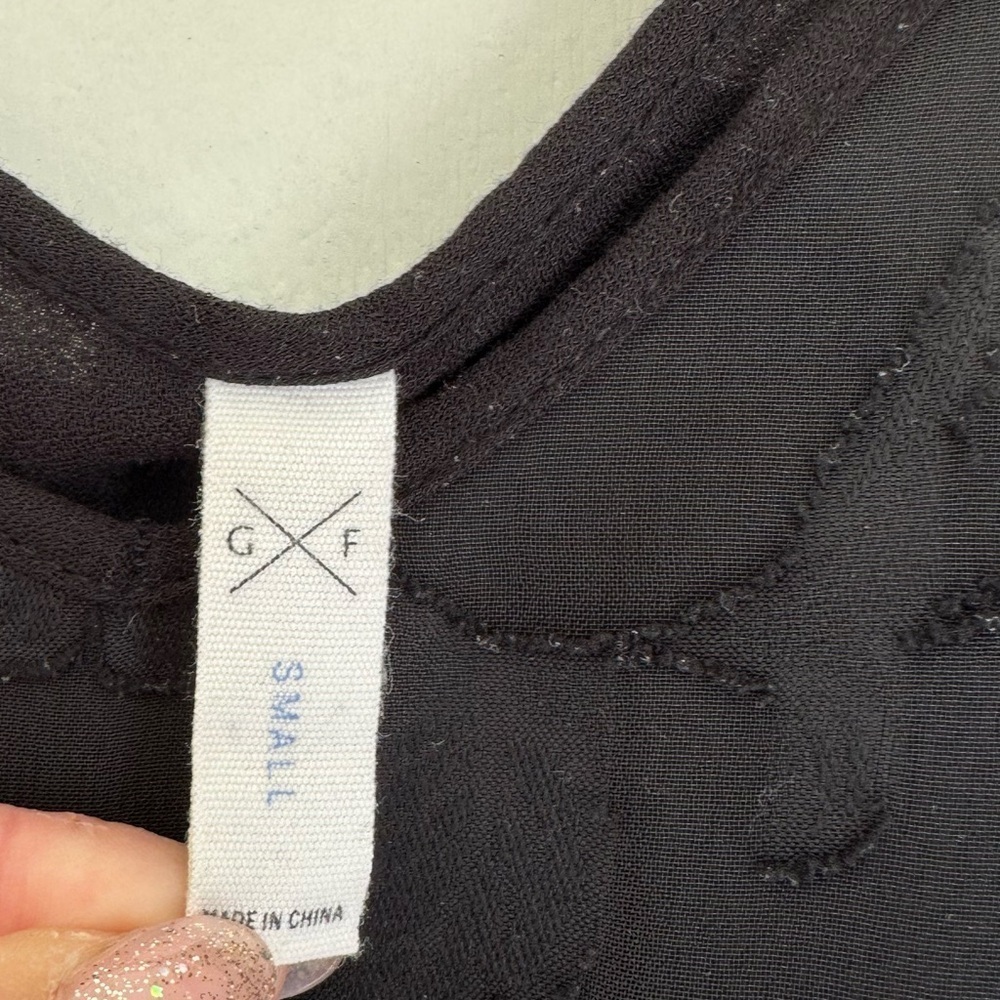 GENTLE FAWN Black Sheer Floral Pattern Overlay Camisole Small - Picture 7 of 8